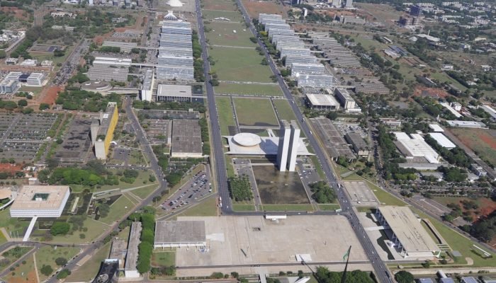 Praça dos Três Poderes e Esplanada dos Ministérios, em Brasília. (Foto: Geraldo Magela/Agênc...