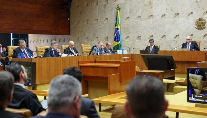 Supremo Tribunal Federal (STF) vive crise interna após declarações de presidente da Corte Edso...