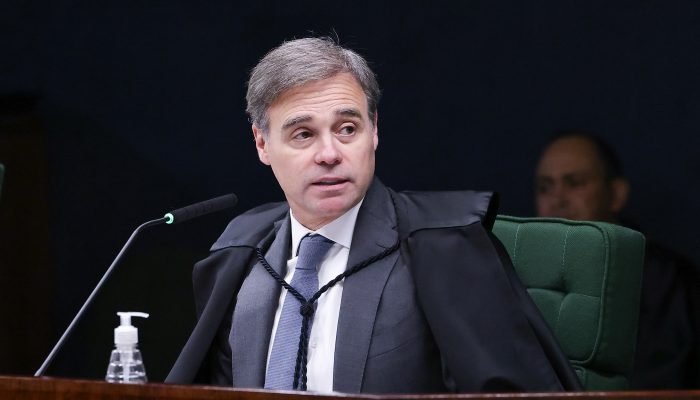 André Mendonça considerou proposta de delação seletiva como um "descaramento". (Foto: Antonio...