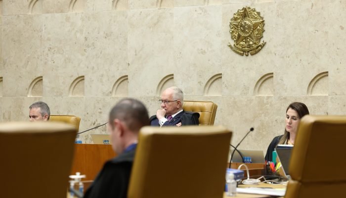 Edson Fachin enfrenta oposição interna na proposta por código de ética para o STF (Foto: LUIZ...