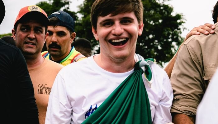 Com forte atuação nas redes sociais, Lucas Pavanato foi o vereador mais votado do país em 2024...