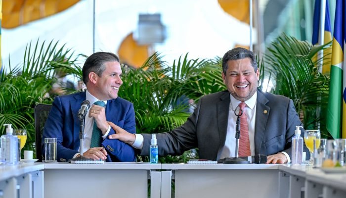 Presidente da Câmara, Hugo Motta, e do Senado, Davi Alcolumbre, resistem em instalar uma CPI do ...