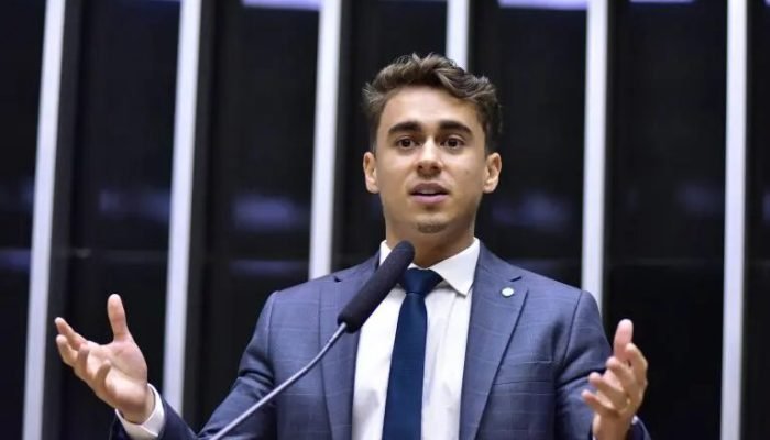 Nikolas Ferreira defende a união no PL e reafirma apoio à pré-candidatura de Flávio Bolsonaro...