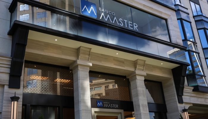 Sede do Banco Master, em São Paulo, liquidado pelo Banco Central em novembro de 2025. (Foto: Rov...
