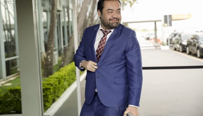 O governador do Rio de Janeiro Cláudio Castro está ganhando protagonismo com o combate ao crime...