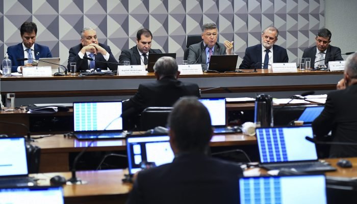 CPMI do Congresso apura fraudes dos descontos irregulares do INSS e irá fazer recomendações le...