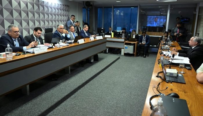 Sessão da CPMI do INSS no final do ano passado. (Foto: Carlos Moura/Agência Senado)