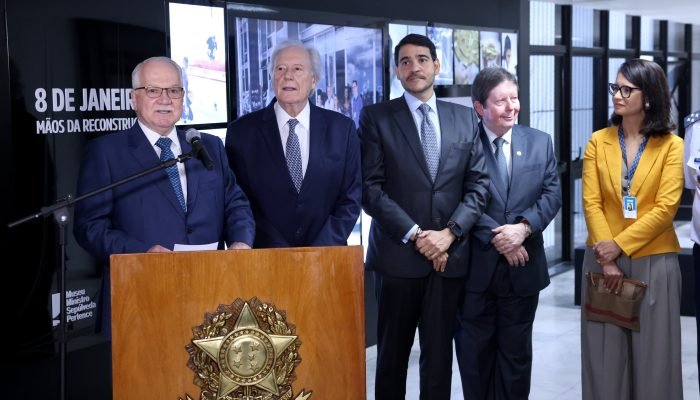 Fachin defendeu a atuação "firme" de Moraes na condução dos inquéritos relacionados aos atos...