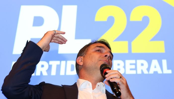 Carta de Jair Bolsonaro é interpretada por aliados como um gesto para consolidar a pré-candidat...