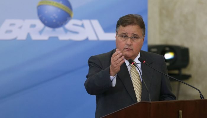 Geddel Vieira Lima prestou queixa após ser agredido com um "mata-leão" em festa de Réveillon (...