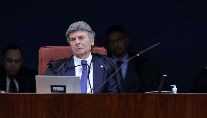 Fux divergiu de Moraes, citou "injustiças" nos julgamentos do 8/1 e lamentou críticas baseadas ...