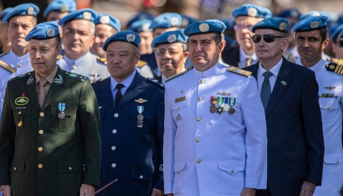 Projeto de lei no Senado propõe isenção de Imposto de Renda para integrantes das Forças Armad...