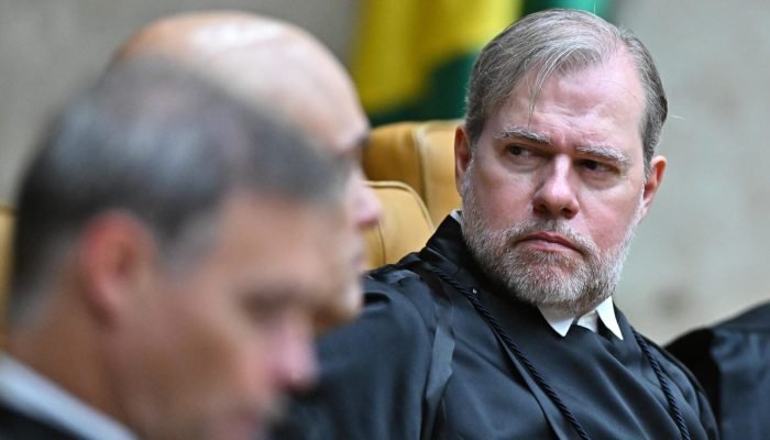 Após pressão em escândalo do Banco Master, a cadeira do ministro do STF, Dias Toffoli, pode fi...
